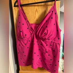 Swim top never worn